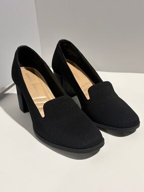 Adrienne Vittadini Black Knit Block Heel Pumps